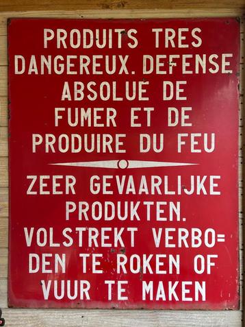 E-maile vintage bord 1,00x0,80M beschikbaar voor biedingen