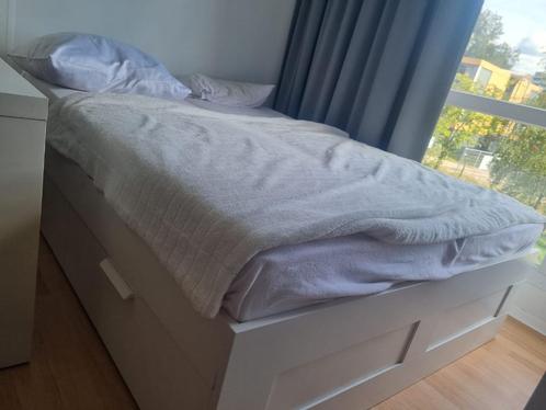 Brimnes bedframe ikea 160x200 excl. lattenbodem, Huis en Inrichting, Slaapkamer | Bedden, Gebruikt, Tweepersoons, 160 cm, 200 cm