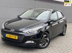 Hyundai I20 1.2 HP i-Motion/ luxe uitvoering/ 5drs/ 1e EIG/, Gebruikt, Euro 6, 4 cilinders, Zwart