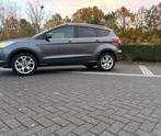 Ford Kuga 1.5 Ecoboost 190 pk 2WD Oktober 2016 Grijs, Auto's, 1498 cc, 4 cilinders, 2000 kg, Origineel Nederlands