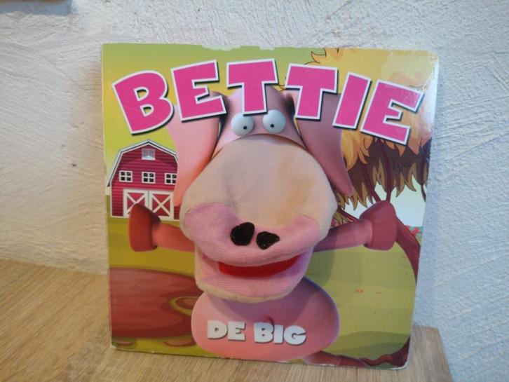 Kinderboek: Bettie de big, Boeken, Kinderboeken | Baby's en Peuters, Gelezen, 3 tot 4 jaar, Uitklap-, Voel- of Ontdekboek, Ophalen