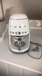 Nieuw Smeg koffiezetapparaat in de kleur wit, Witgoed en Apparatuur, Koffiezetapparaten, 10 kopjes of meer, Gemalen koffie, Ophalen of Verzenden