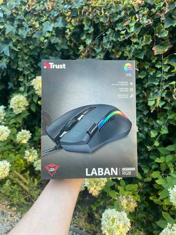 SEALED Trust gaming mouse GXT 188 beschikbaar voor biedingen