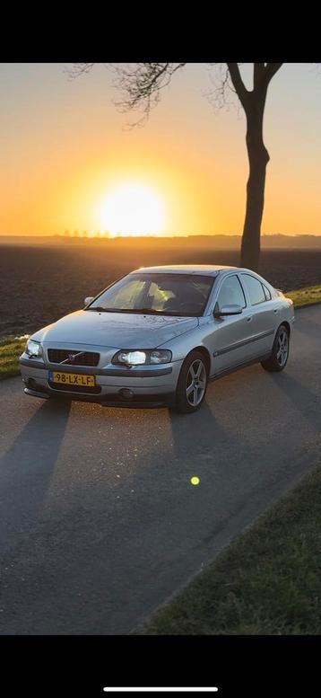 Volvo S60 2.5 T AUT 2003 Grijs beschikbaar voor biedingen