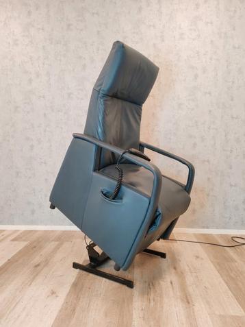 Luxe De Toekomst leren sta op stoel relax fauteuil  beschikbaar voor biedingen