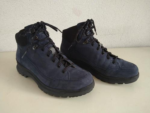 Nieuwe schoenen Durea maat 8 K valt kleiner, Kleding | Dames, Schoenen, Zo goed als nieuw, Wandelschoenen, Blauw, Ophalen of Verzenden