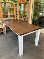 Houten eettafel, Ophalen