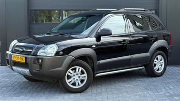 Hyundai Tucson 2.0i Dynamic Cross | Airco | Trekhaak beschikbaar voor biedingen