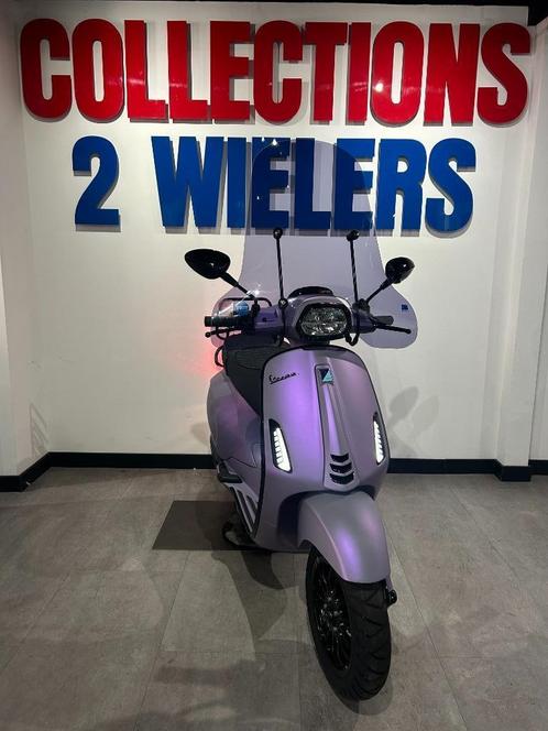 Vespa Sprint 11-2024 Opaco Violetta Custom IN NIEUWSTAAT, Fietsen en Brommers, Scooters | Vespa, Zo goed als nieuw, Vespa S, Maximaal 45 km/u