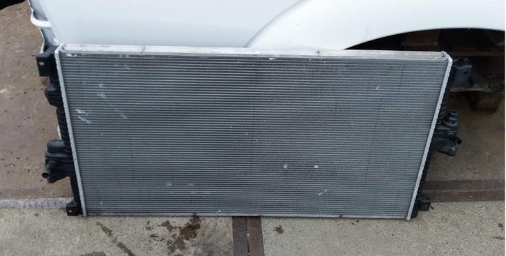 Ford F350 6.7ltr radiateur 2011-2016, Auto-onderdelen, Motor en Toebehoren, Amerikaanse onderdelen, Ford, Ford USA, Gebruikt, Ophalen of Verzenden