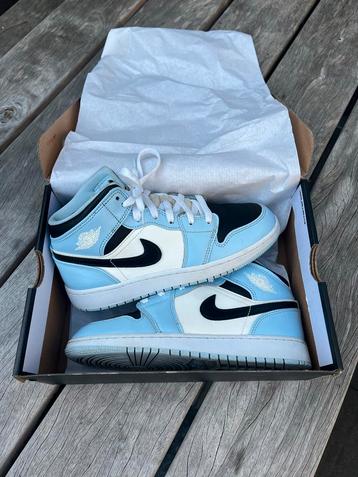 Air Jordan 1 Mid - Maat 38,5 beschikbaar voor biedingen
