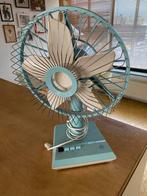 50er jaren lichtblauwe Tafelventilator - werkt niet!, Ophalen of Verzenden, Gebruikt, Tafelventilator