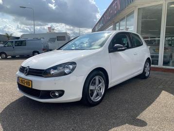 Volkswagen Golf 1.2 TSI Highline beschikbaar voor biedingen