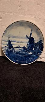 Delfts Blauw Bord met Molen en Zeilboot, Ophalen