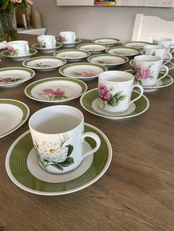 Hutschenreuther P.J. Redoute Rosier gebakservies beschikbaar voor biedingen