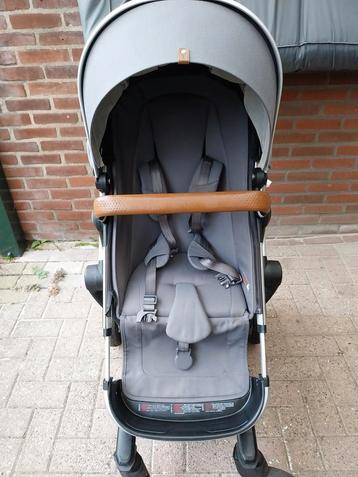 Joolz day 2 beschikbaar voor biedingen