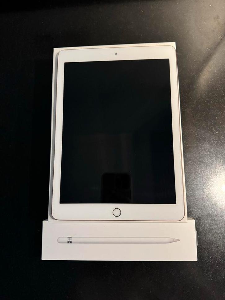 iPad 6e generatie rose gold + apple pencil 1, Computers en Software, Apple iPads, Gebruikt, Apple iPad, Wi-Fi, 11 inch, 128 GB