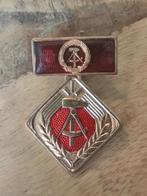 Aktivist der sozialistischen Arbeit" medaille DDR, Ophalen of Verzenden, Duitsland, Lintje, Medaille of Wings
