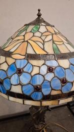 Prachtige tiffany lamp met bijzondere voet, Ophalen