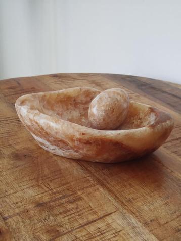 Gele hematoïde kwarts schaal met healing stone - Madagaskar beschikbaar voor biedingen