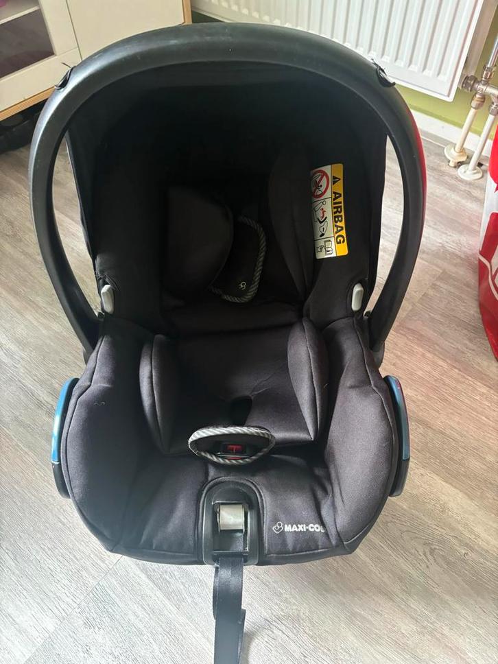 Maxi-Cosi Autostoel - Zwart, Kinderen en Baby's, Autostoeltjes, Zo goed als nieuw, Maxi-Cosi, 0 t/m 13 kg, Autogordel, Zijbescherming
