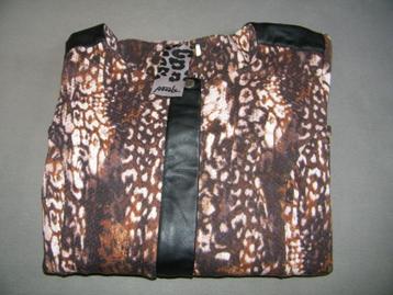 Kort vest van Pools maat 38 beschikbaar voor biedingen