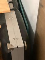 Mooie opvouwbare massagetafel, Ophalen, Zo goed als nieuw, Massagetafel