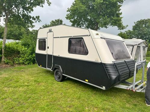 Kip KT40, Caravans en Kamperen, Caravans, Particulier, tot en met 4, 750 - 1000 kg, Kleine zit, Kip, Vast bed, 4 tot 5 meter, 75 kg