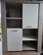 Mooie kast met planken en deuren, Huis en Inrichting, Kasten | Wandmeubels, Ophalen, Met deur(en), Zo goed als nieuw, Minder dan 150 cm
