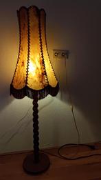 staande lamp varkensblaas lampenkap, Ophalen of Verzenden, Gebruikt
