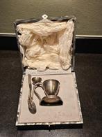 Wellner zilveren eierdop en lepel rond 1940, Antiek en Kunst, Antiek | Bestek, Ophalen of Verzenden