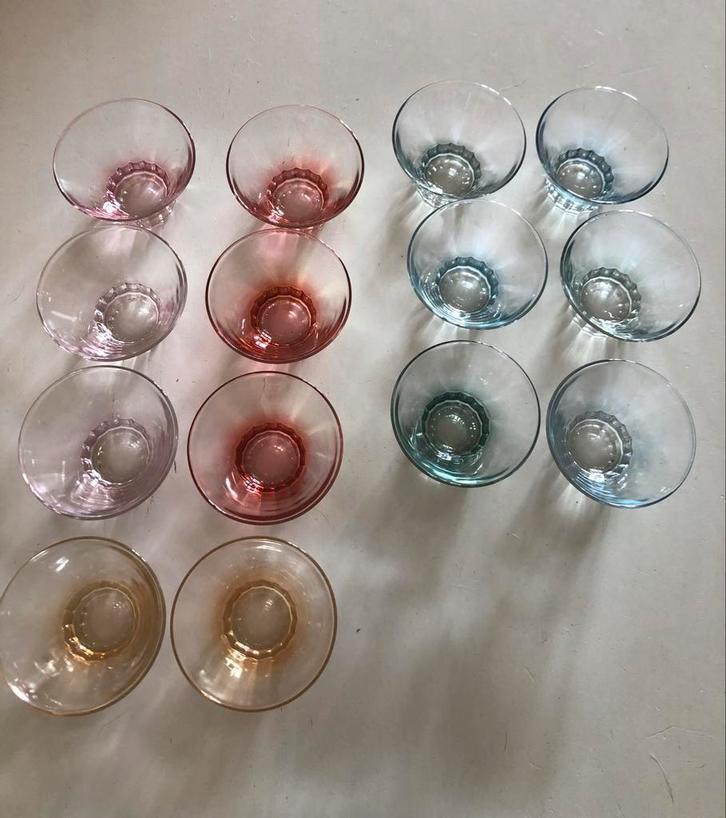 Vintage Bowlglaasjes/Dessertschaaltjes Pastel (14), Antiek en Kunst, Antiek | Servies los, Ophalen of Verzenden