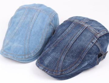 Blauwe platte denim pet (spijkerpet spijker flat cap baret) beschikbaar voor biedingen