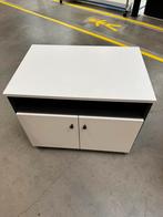 Kast op wieltjes, Huis en Inrichting, Kasten | Roldeurkasten en Archiefkasten, Ophalen, Gebruikt, Meerdere deuren, 50 tot 100 cm