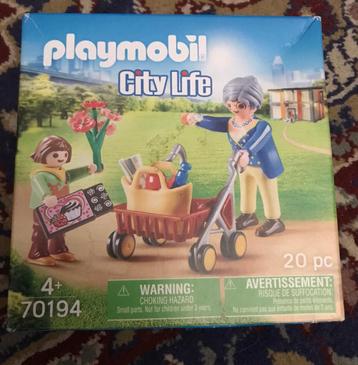 Lego en playmobil beschikbaar voor biedingen