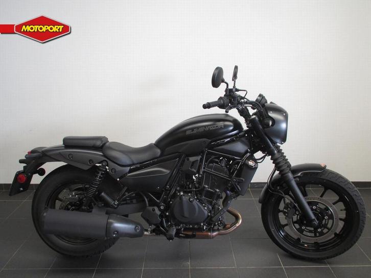 Kawasaki ELIMINATOR 500 SE (bj 2025), Motoren, Motoren | Kawasaki, Bedrijf, Naked bike