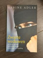 S. Adler - Zwarte weduwen, Ophalen of Verzenden, Zo goed als nieuw, S. Adler