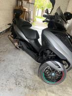Mp 3. 300 Vespa piaggio LT, Ophalen, Zip, Zo goed als nieuw, Benzine