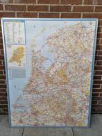 Gedetailleerde wegenkaart Nederland in lijst., Ophalen, Gebruikt