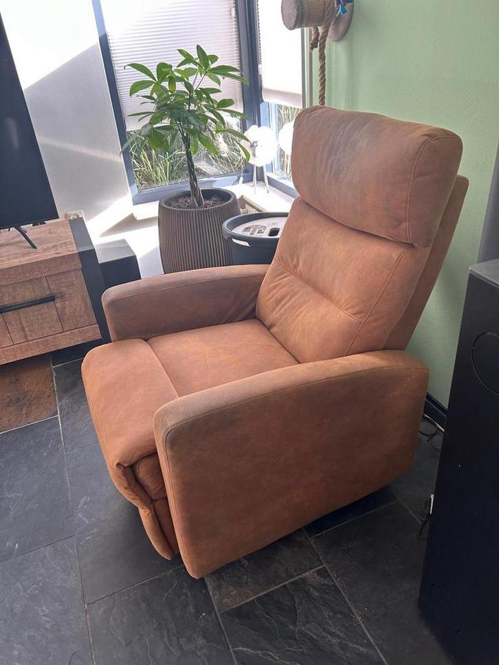 Relax fauteuil met uitklapbare been steun, Huis en Inrichting, Fauteuils, Zo goed als nieuw, 50 tot 75 cm, 75 tot 100 cm, Ophalen