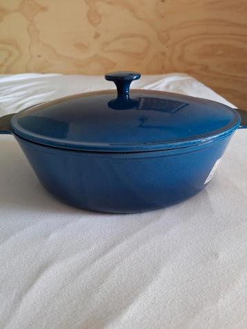 Gietijzeren met emaille braadpan van de Ikea Senior 5 liter beschikbaar voor biedingen