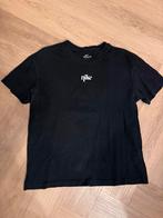Mooi nieuw zwart Nike t shirt met vrouw achterop maat S, Kleding | Dames, T-shirts, Zwart, Nike, Nieuw, Ophalen of Verzenden