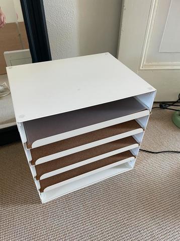 Ikea postvak desk organizer beschikbaar voor biedingen