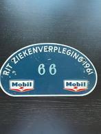 Mobil Rit Ziektenverpleging 1961 rallyschild, Verzamelen, Automerken, Motoren en Formule 1, Ophalen of Verzenden, Gebruikt