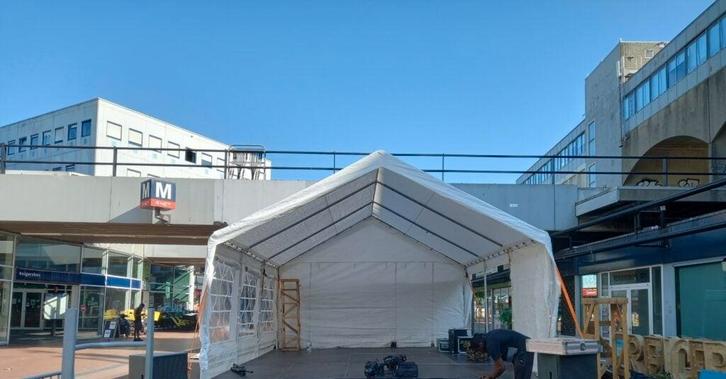 Partytent huren 3x3/3x4/3x6/4x6/4x8 of stoelen en meer, Hobby en Vrije tijd, Feestartikelen | Verhuur, Overige, Ophalen of Verzenden