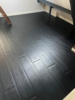 Vinyl vloerdelen zwart - houtstructuur - 18-19 m2, Doe-het-zelf en Verbouw, Vloerdelen en Plavuizen, Ophalen, Vloerdelen of -planken