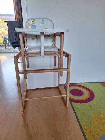 Tafelstoel beschikbaar voor biedingen