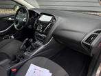 Ford Focus 1.0 EcoBoost Titanium Incl Onderhoud, NAP, RIJKLA, Auto's, Euro 5, Gebruikt, Zwart, Bruin
