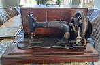 Antieke handnaaimachine met kist, Antiek en Kunst, Ophalen