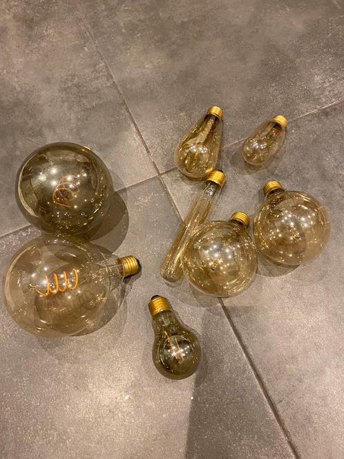 8 stuks mooie Lampen bolletjes, Huis en Inrichting, Lampen | Tafellampen, Zo goed als nieuw, Minder dan 50 cm, Glas, Ophalen